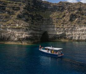 A Bordo della Shabek scopri la Magia di Lampedusa